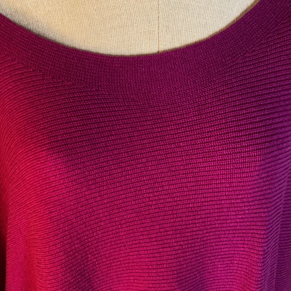 Eileen Fisher Merino Wool float sweater - Picture 2 of 5
